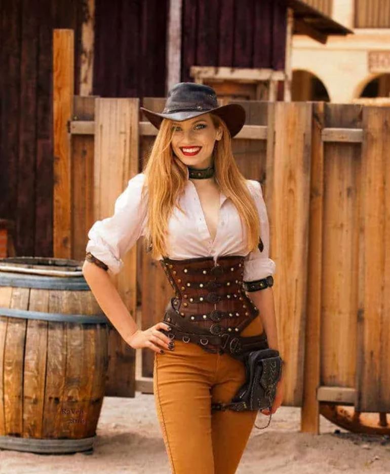 western steampunk femme